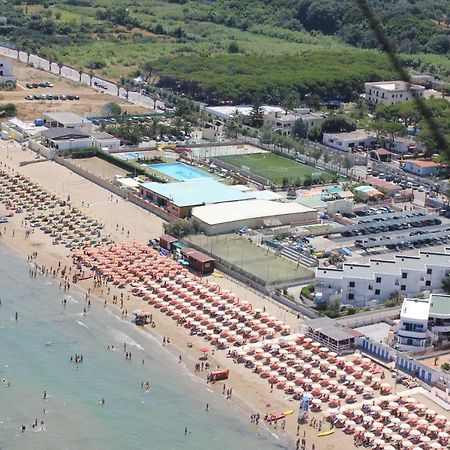 رودي غارغانيكو Residence Village Lido Del Gargano المظهر الخارجي الصورة